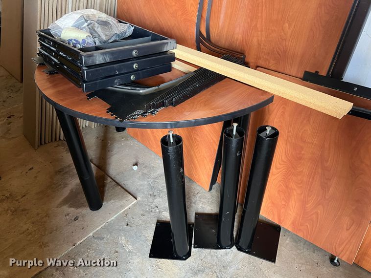 image for item MS9023 Office furniture