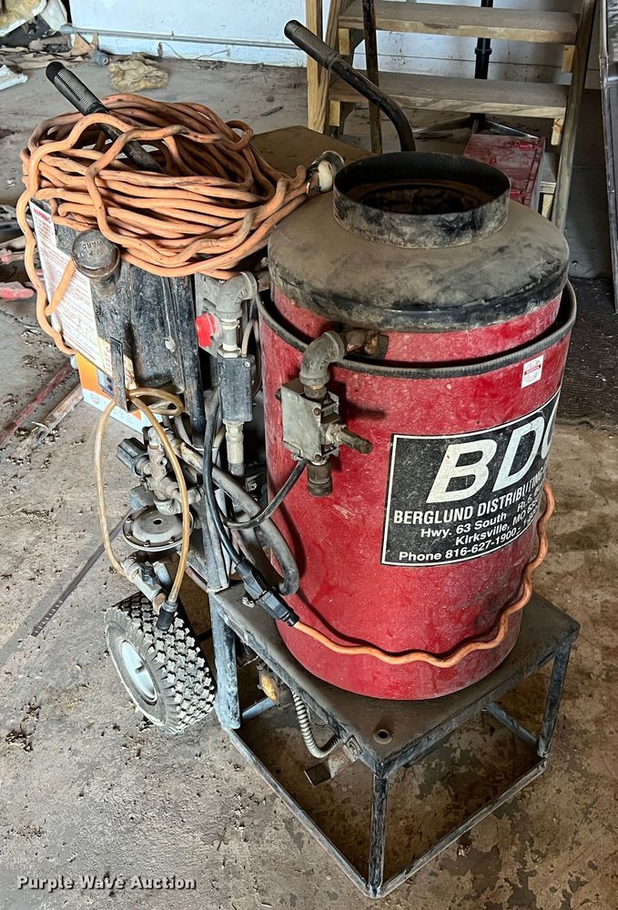 image for item MS9027 BDC  pressure washer