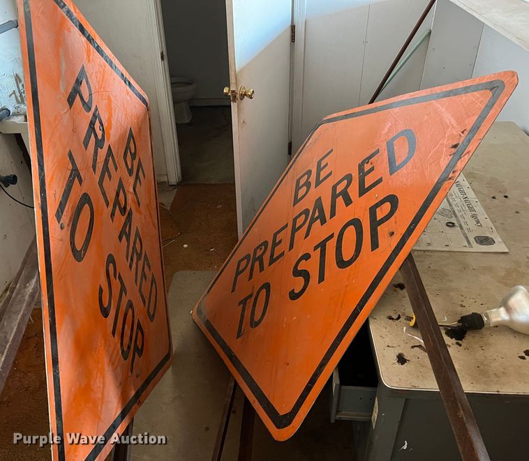 image for item MS9032 Construction traffic signs