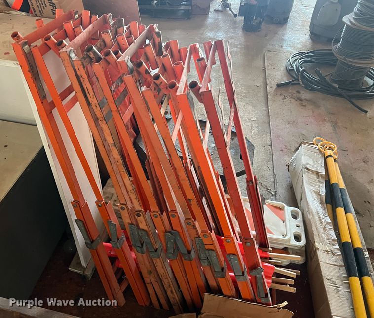 image for item MS9032 Construction traffic signs