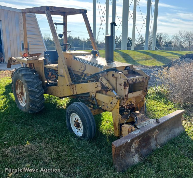 image for item MS9033 Davis Road Run'r  trencher