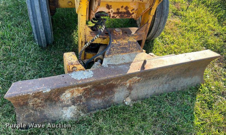 image for item MS9033 Davis Road Run'r  trencher