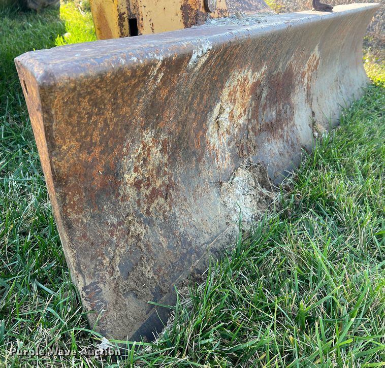 image for item MS9033 Davis Road Run'r  trencher