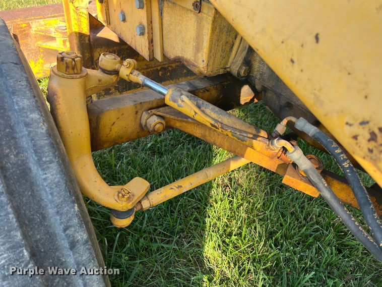 image for item MS9033 Davis Road Run'r  trencher