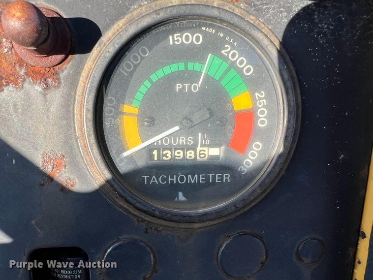 image for item MS9033 Davis Road Run'r  trencher