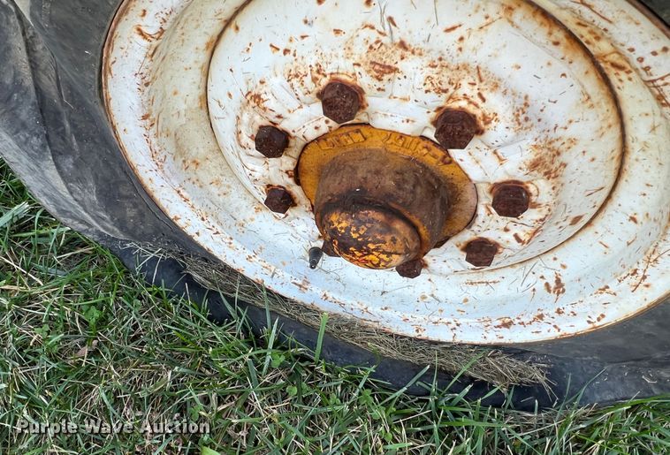 image for item MS9033 Davis Road Run'r  trencher