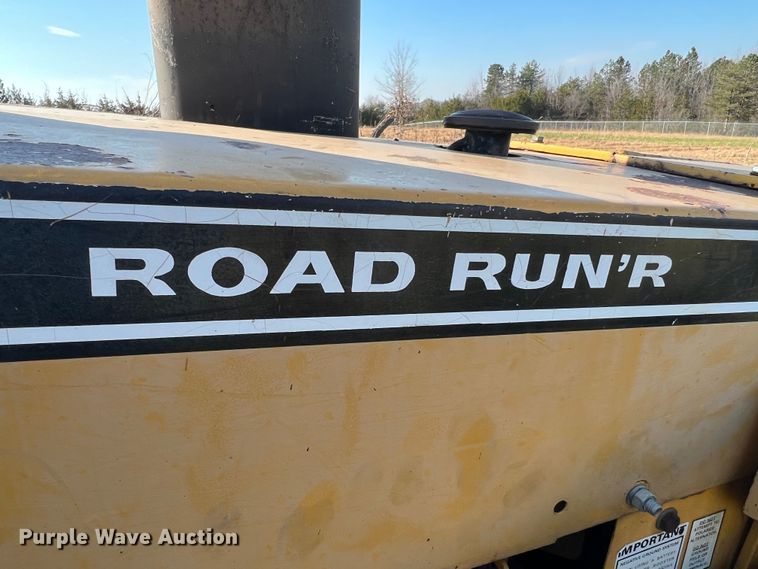 image for item MS9033 Davis Road Run'r  trencher