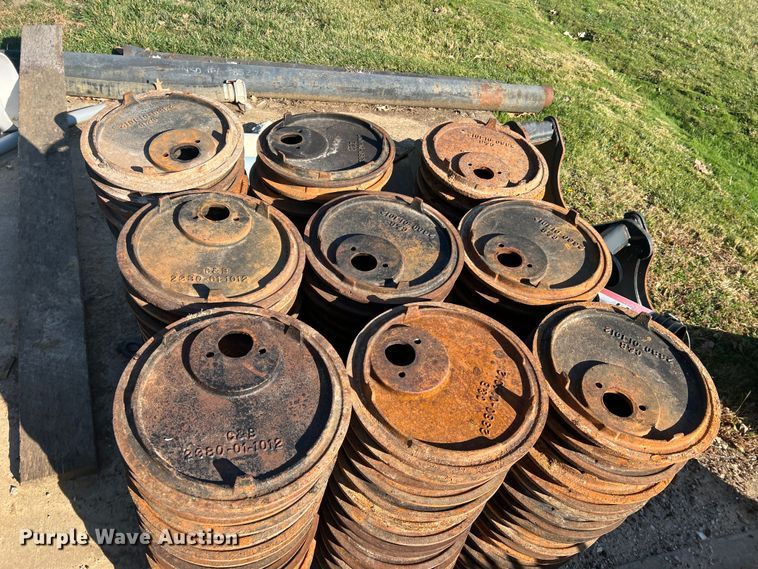 image for item MS9036 (330) Clay & Bailey 2380-01-1012 water meter covers