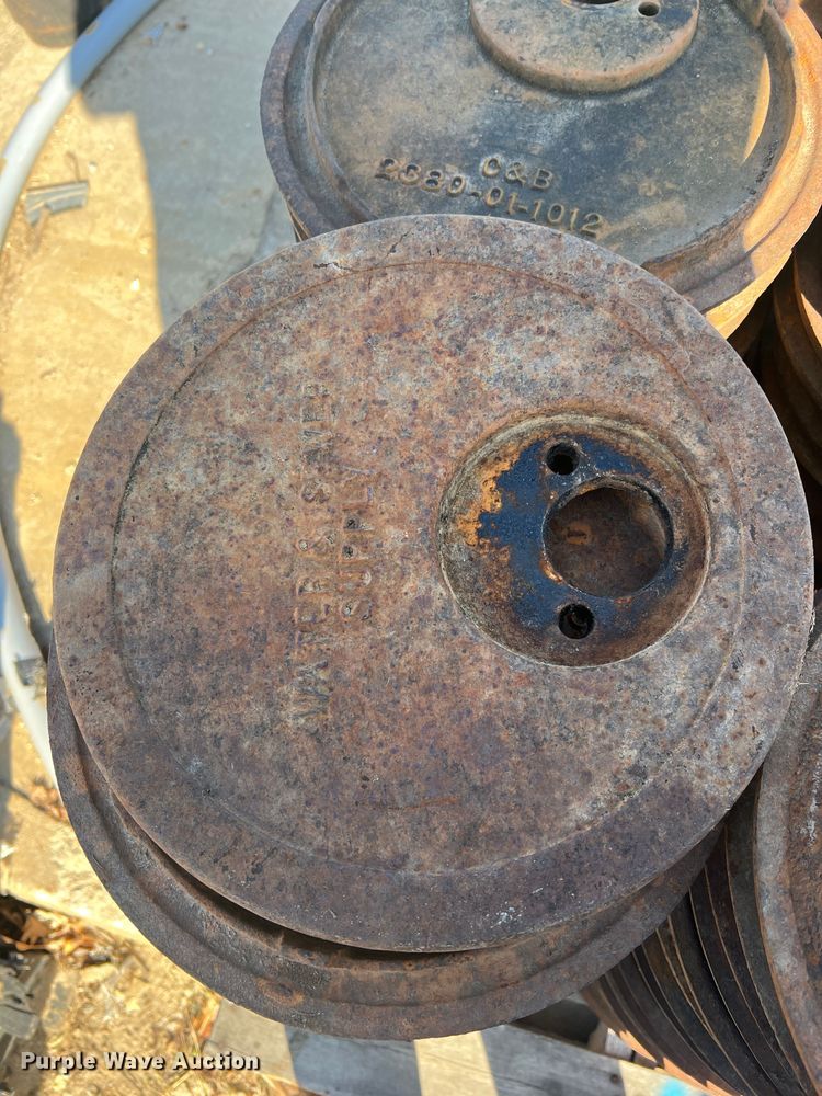 image for item MS9036 (330) Clay & Bailey 2380-01-1012 water meter covers