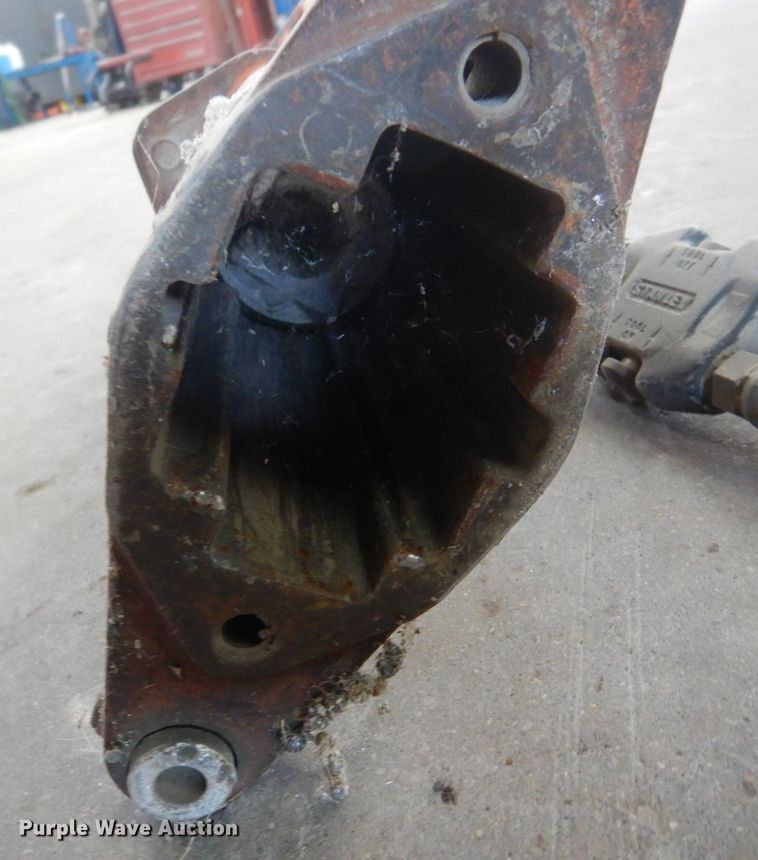 image for item MW9354 Stanley PD45  hydraulic post driver