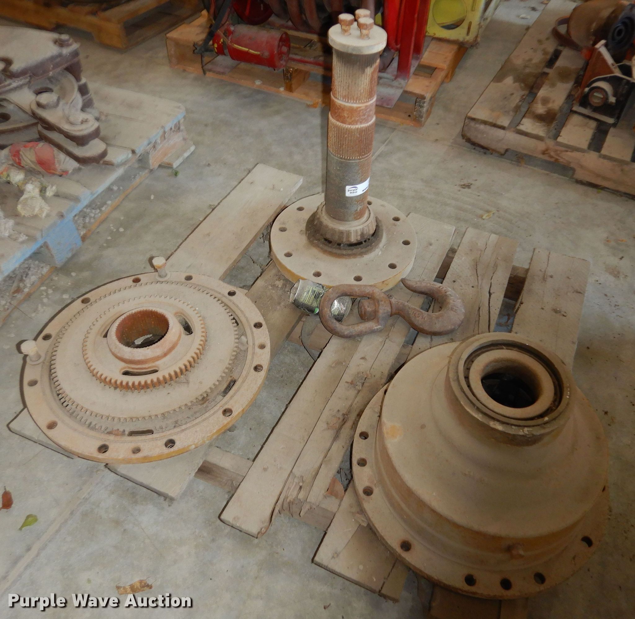 Truck parts in Westmoreland, KS Item LG9966 sold Purple Wave