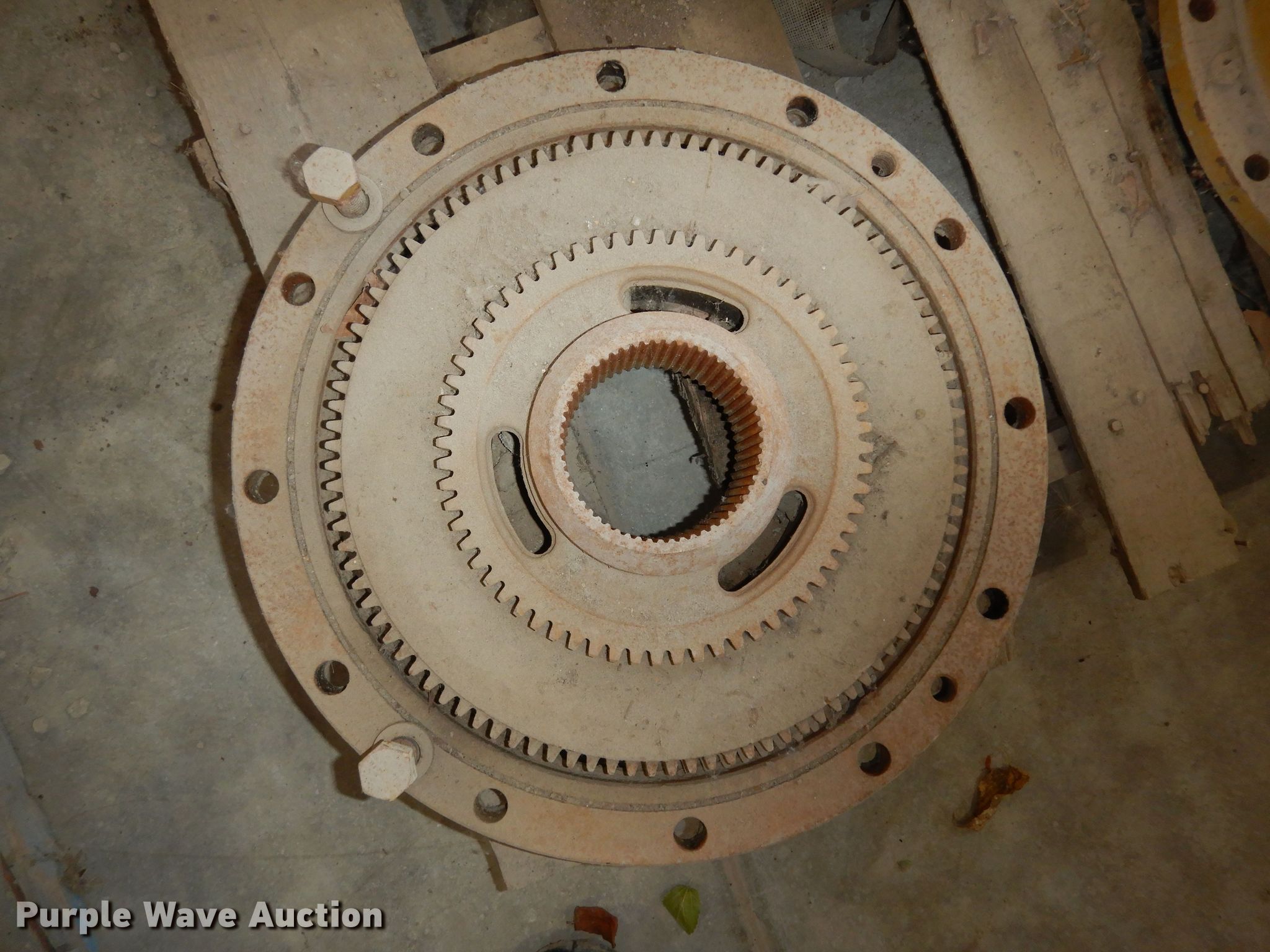 Truck parts in Westmoreland, KS Item LG9966 sold Purple Wave