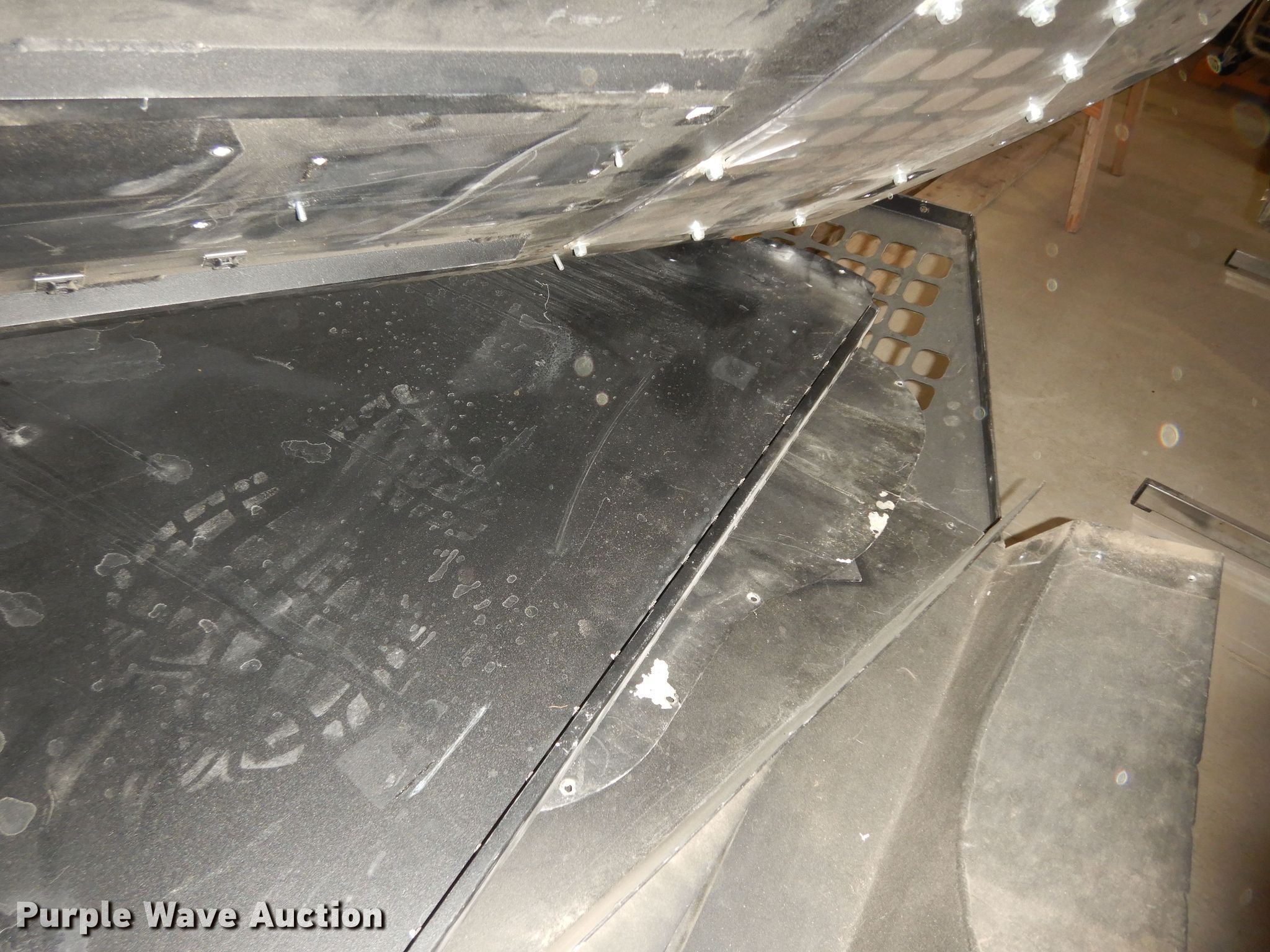 K9 unit transport kennel parts in Westmoreland, KS Item LG9970 sold Purple Wave