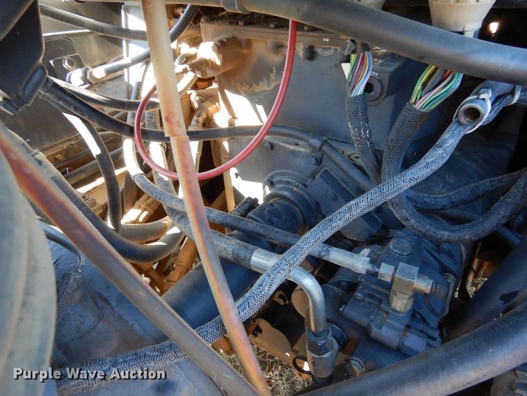 image for item DF8120 1992 Caterpillar Challenger 65B  tractor