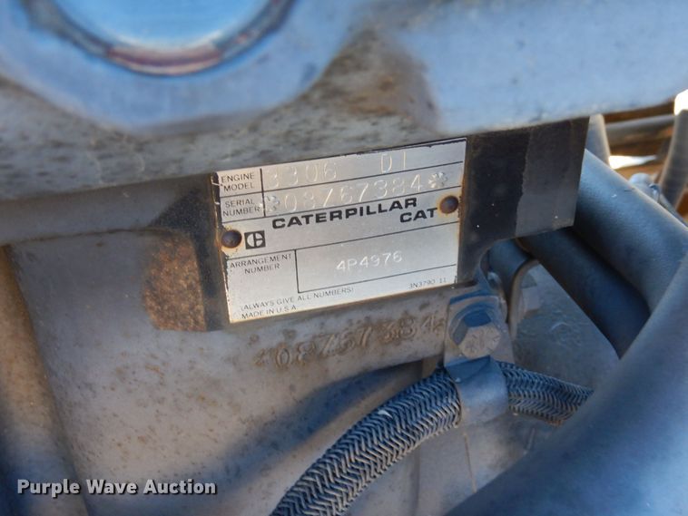 image for item DF8120 1992 Caterpillar Challenger 65B  tractor