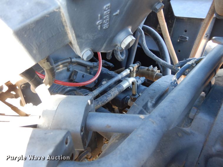 image for item DF8120 1992 Caterpillar Challenger 65B  tractor