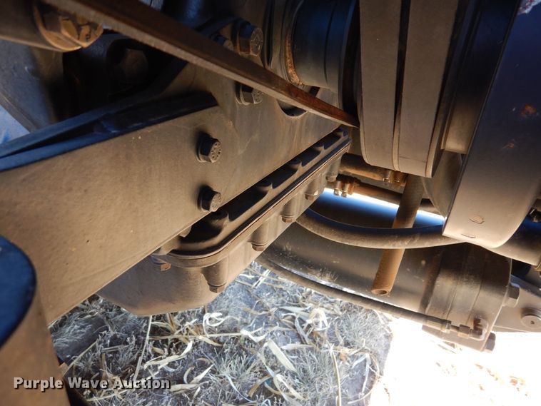 image for item DF8120 1992 Caterpillar Challenger 65B  tractor