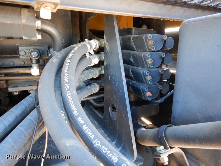 image for item DF8120 1992 Caterpillar Challenger 65B  tractor