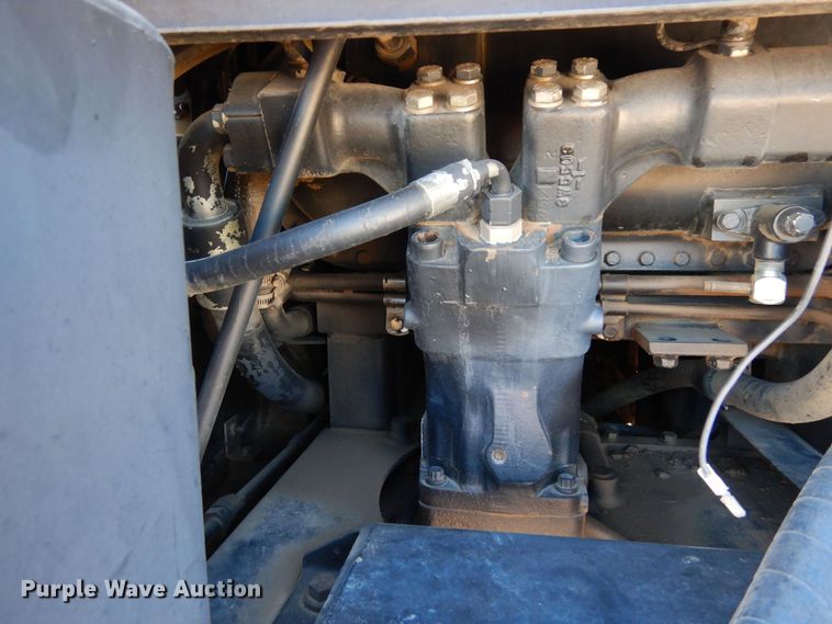 image for item DF8120 1992 Caterpillar Challenger 65B  tractor