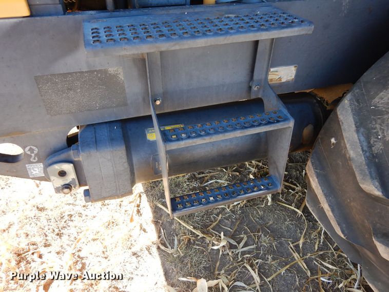 image for item DF8120 1992 Caterpillar Challenger 65B  tractor