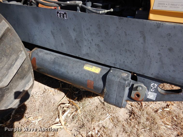 image for item DF8120 1992 Caterpillar Challenger 65B  tractor