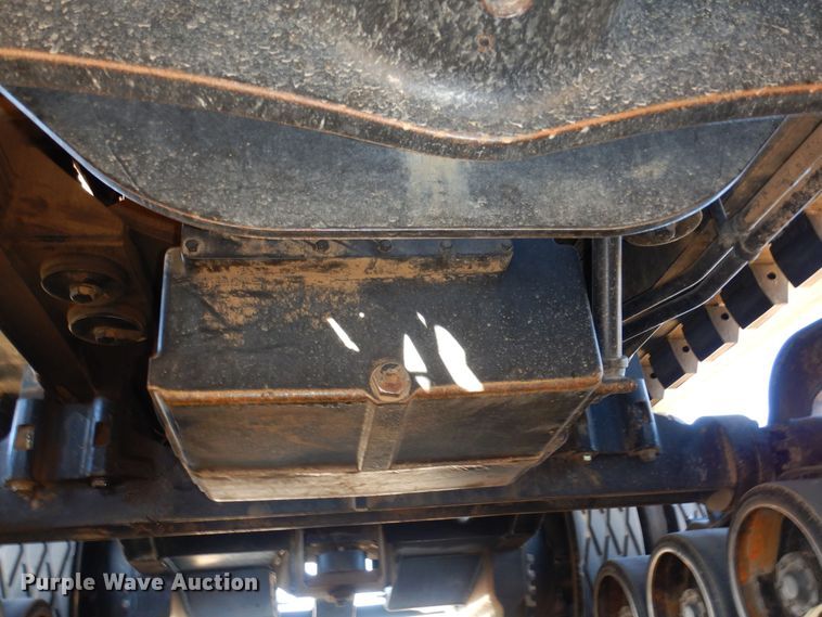 image for item DF8120 1992 Caterpillar Challenger 65B  tractor