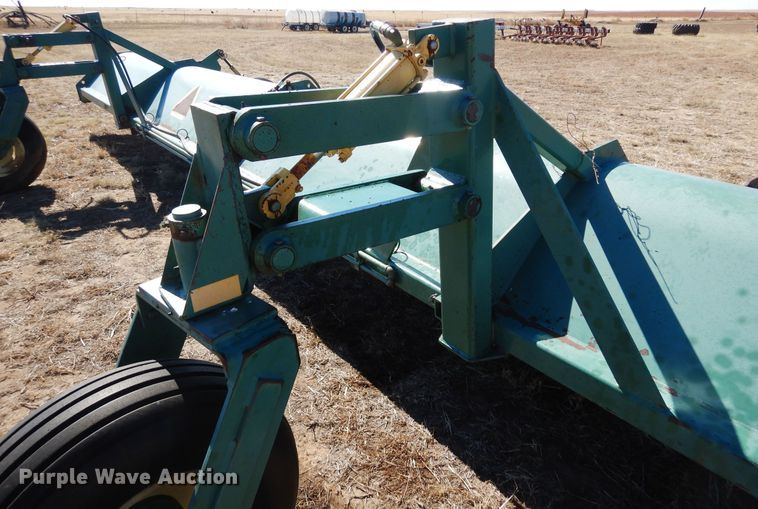 image for item DF8146 Loftness 360 DS  stalk chopper