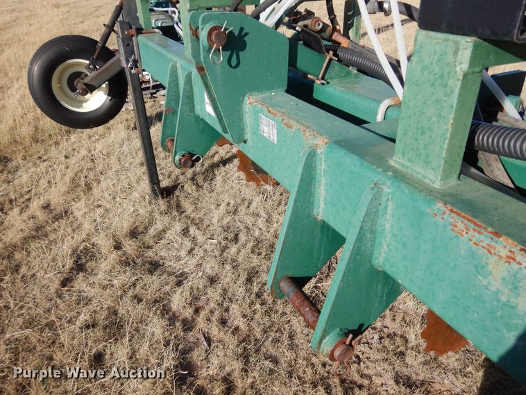 image for item DF8150 Moore-built  strip-till