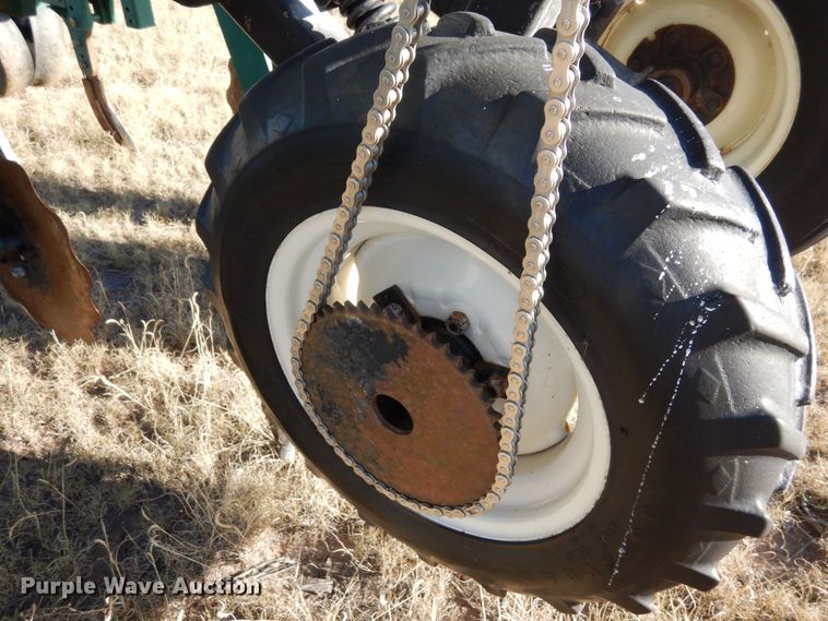 image for item DF8150 Moore-built  strip-till