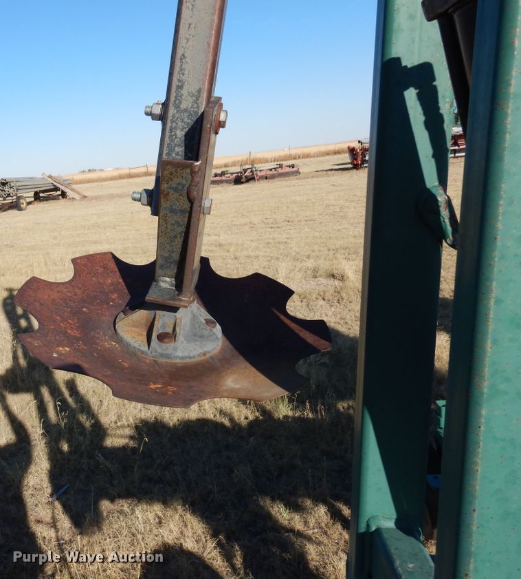 image for item DF8150 Moore-built  strip-till