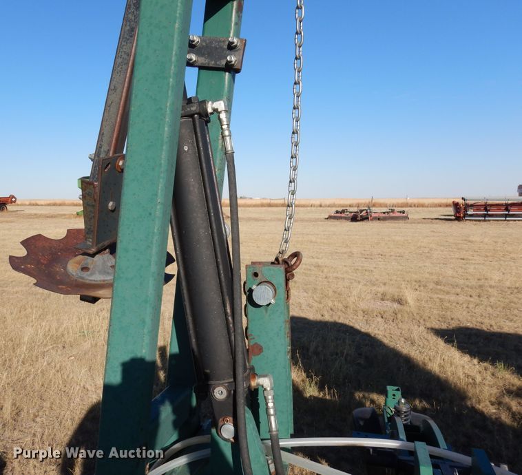 image for item DF8150 Moore-built  strip-till