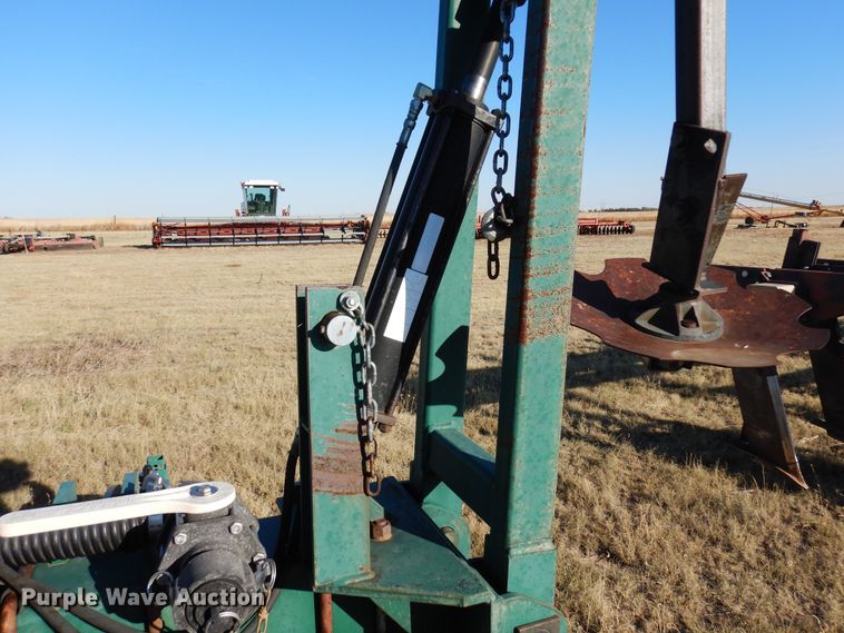 image for item DF8150 Moore-built  strip-till