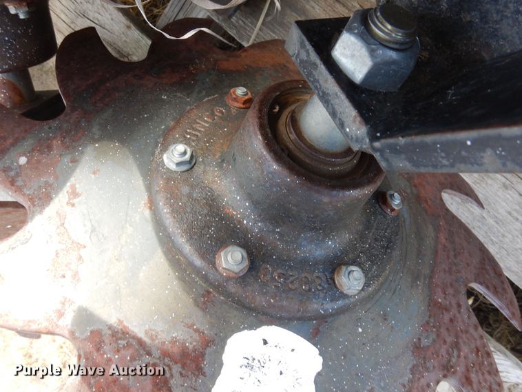 image for item DF8150 Moore-built  strip-till