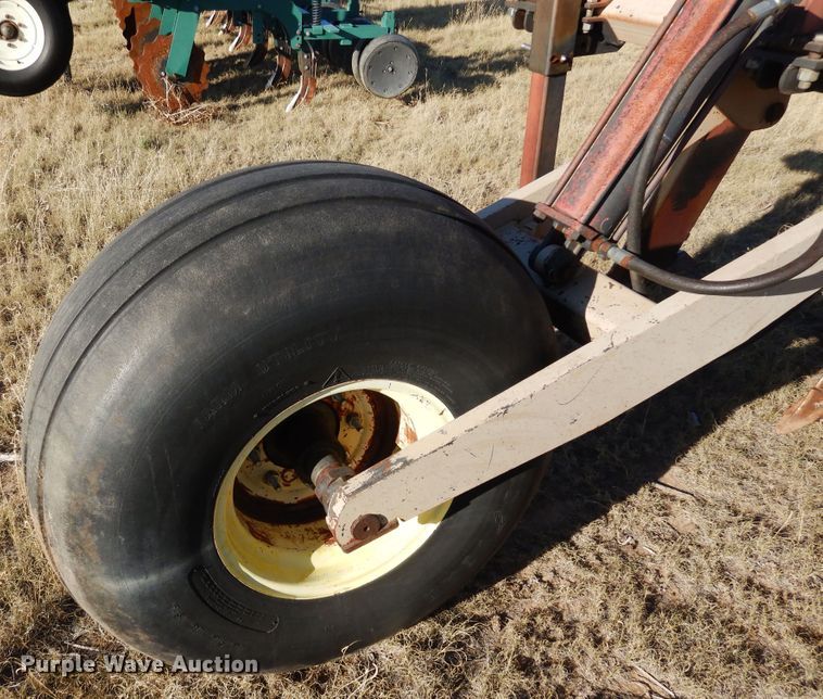 image for item DF8151 Acra-plant VPS2000  subsoiler