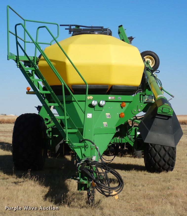 2010 John Deere 1890 air seeder in Limon, CO Item DF8154 sold