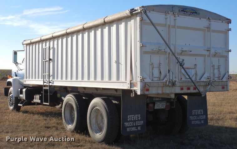 image for item DF8159 1988 GMC TopKick  grain truck