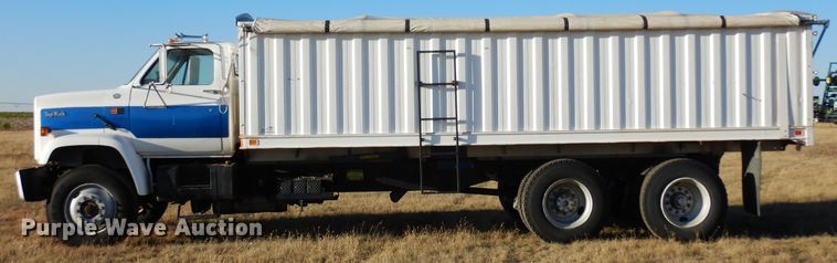 image for item DF8159 1988 GMC TopKick  grain truck