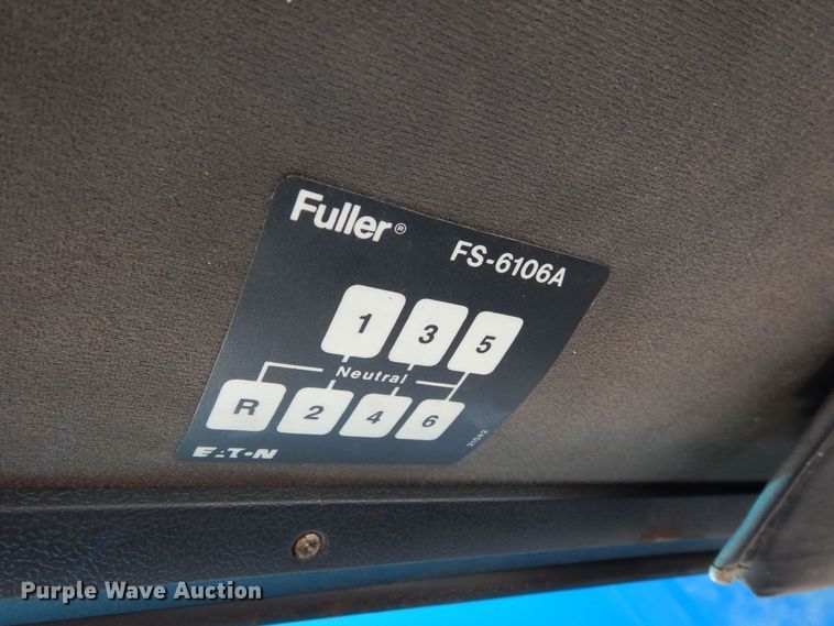 image for item DF8159 1988 GMC TopKick  grain truck