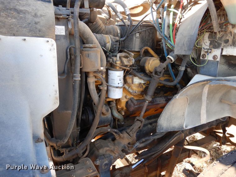 image for item DF8159 1988 GMC TopKick  grain truck