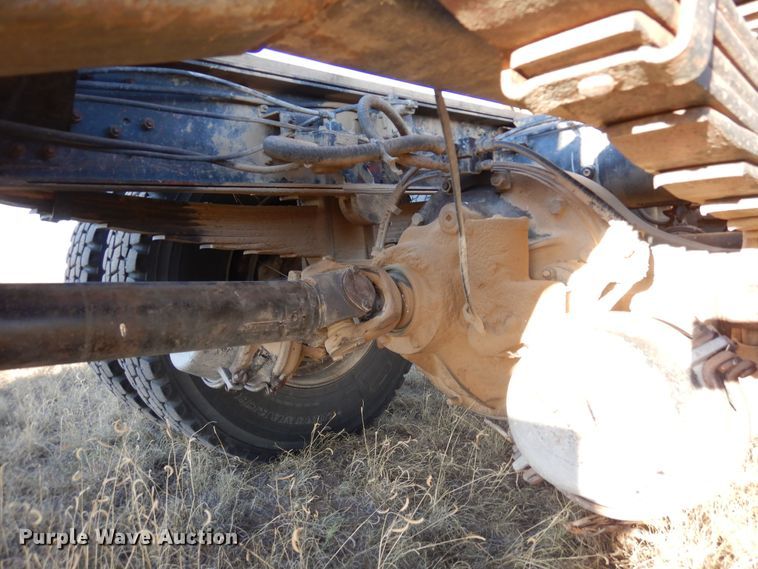 image for item DF8159 1988 GMC TopKick  grain truck