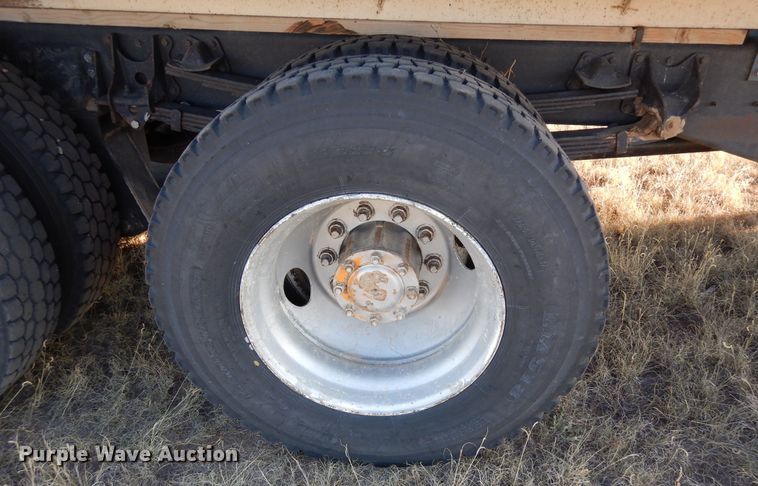 image for item DF8159 1988 GMC TopKick  grain truck