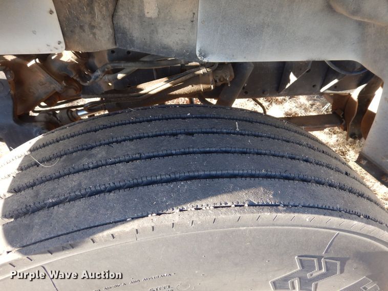 image for item DF8159 1988 GMC TopKick  grain truck