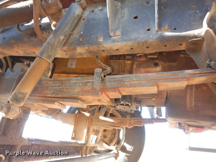 image for item DF8159 1988 GMC TopKick  grain truck