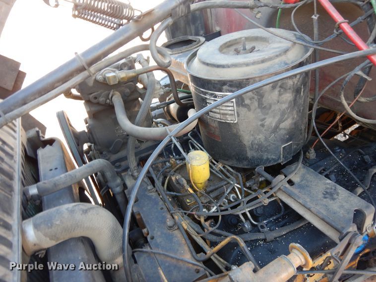 image for item DF8160 1979 Ford 7000  grain truck