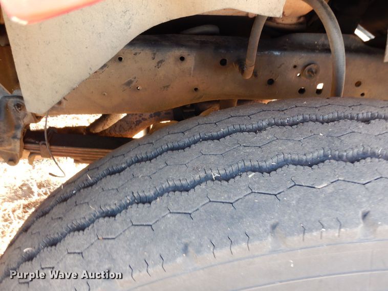 image for item DF8160 1979 Ford 7000  grain truck