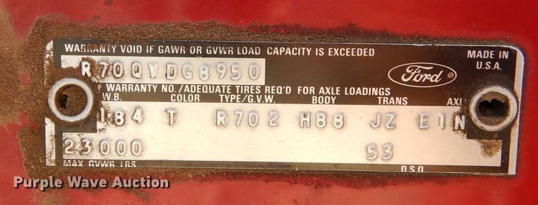 image for item DF8160 1979 Ford 7000  grain truck