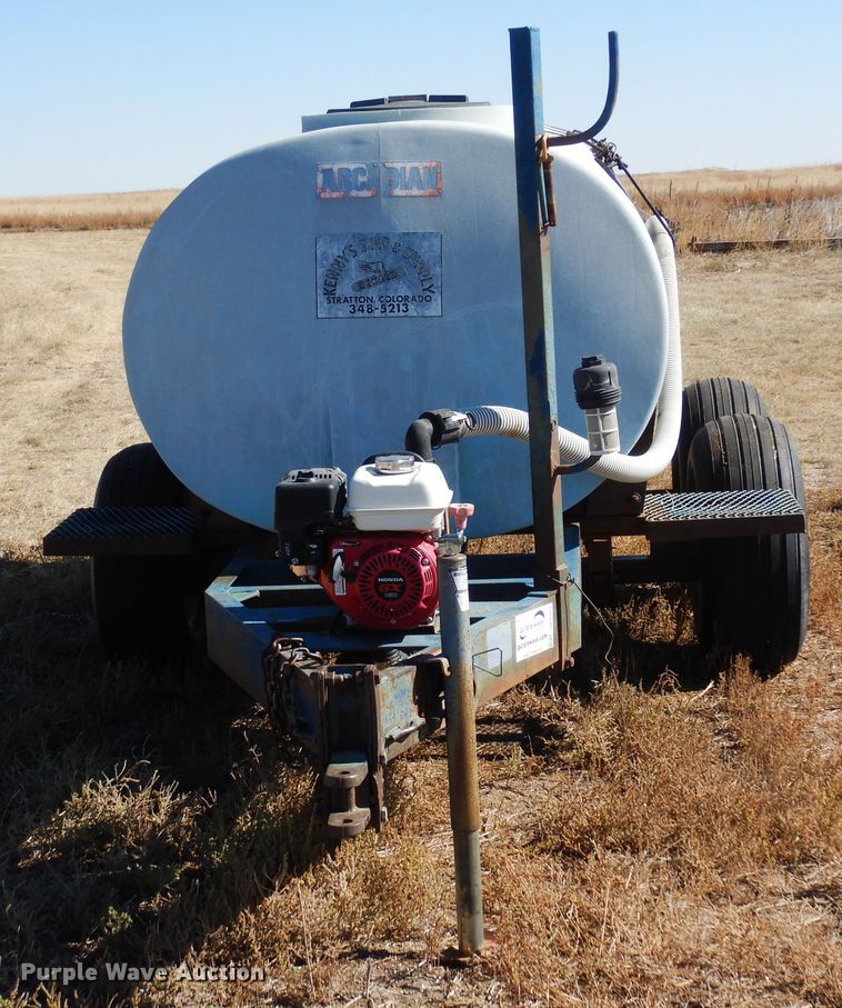 image for item DF8163 Duo Lift  nurse tank trailer