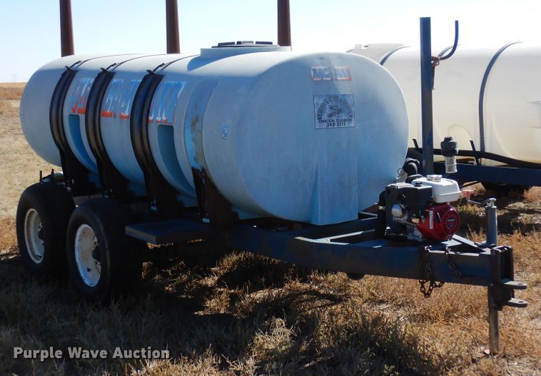 image for item DF8163 Duo Lift  nurse tank trailer