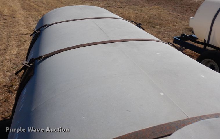 image for item DF8163 Duo Lift  nurse tank trailer