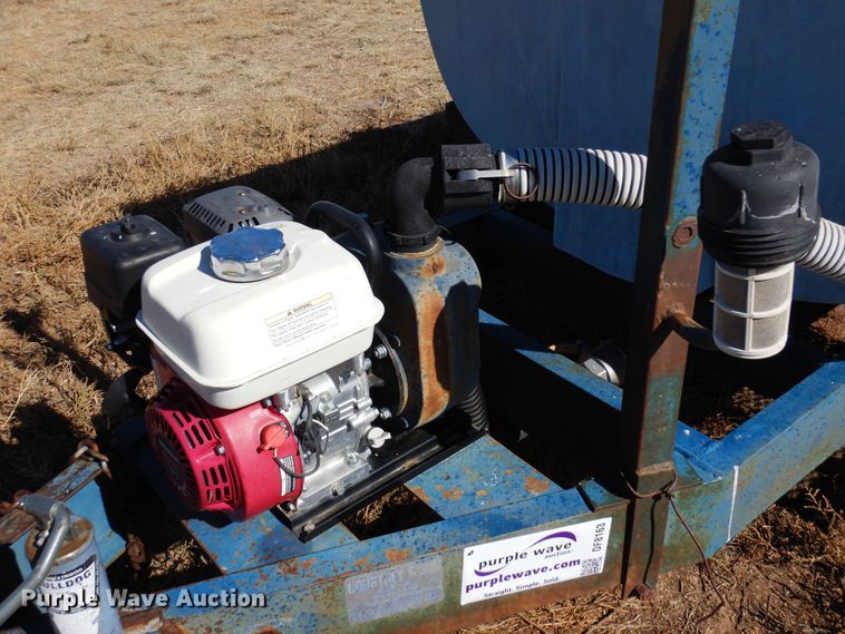 image for item DF8163 Duo Lift  nurse tank trailer